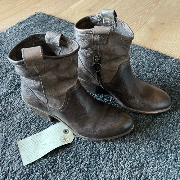 Fiorentini+Baker Prill Boot size 39 with box. - Picture 10 of 10